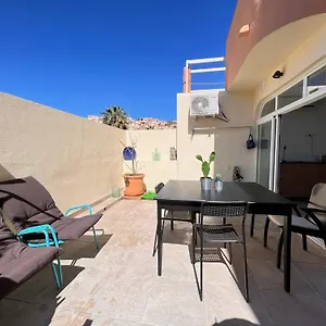 La Bella Escondida Piscina Campo De Golf Solarium Y Parking En Centro Historico Apartamento Málaga